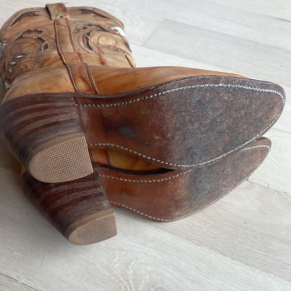 Miss Capezio - Picture 8 of 12